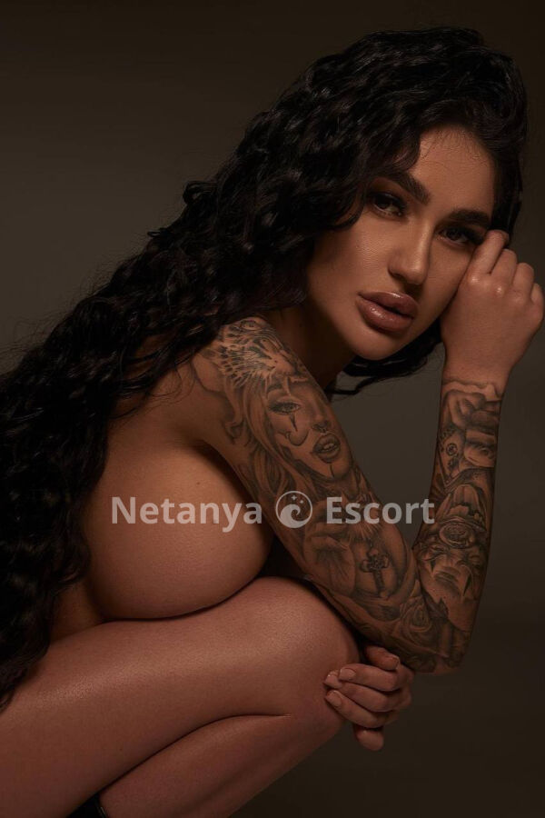 Emili
