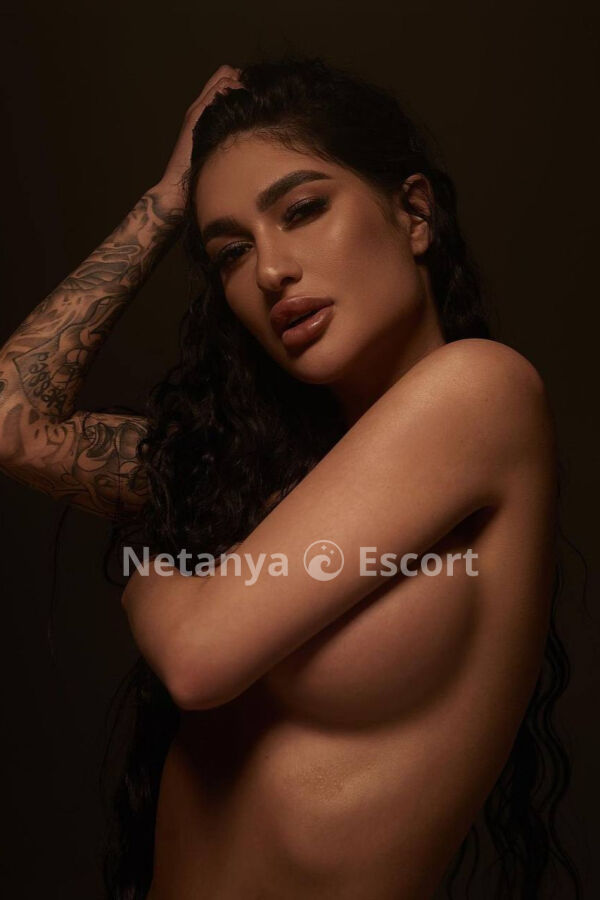 Emili
